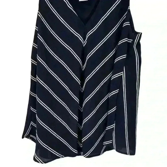 Cynthia Rowley Women's M Blue Striped V-Neck Sleeveless Tank Top - Picture 3 of 8